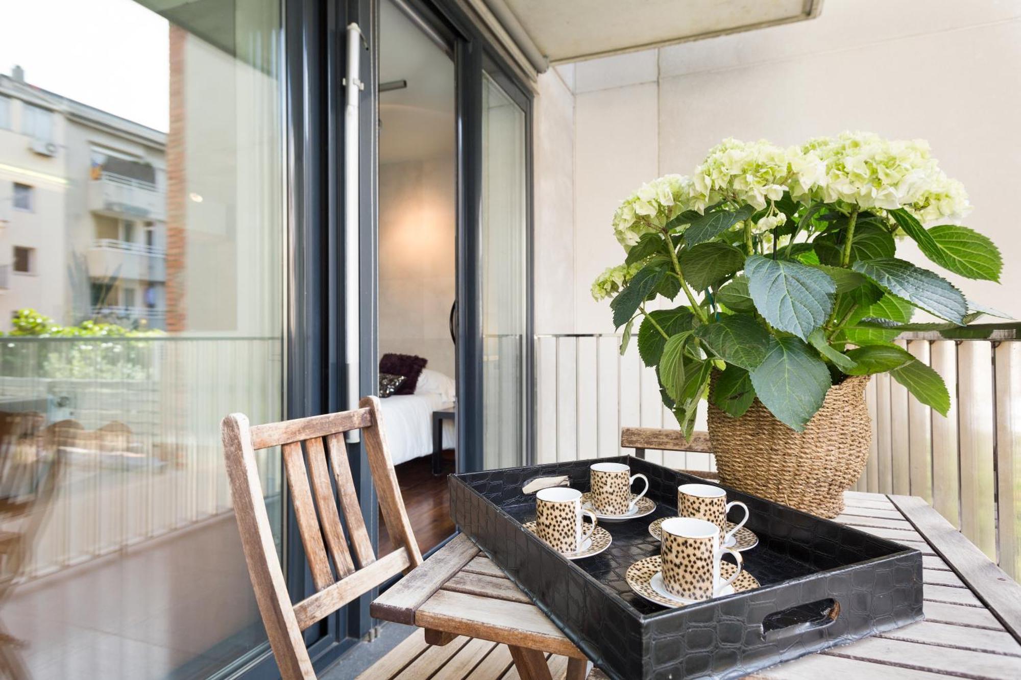 Apartment Barcelona Rentals - Sarria Apartments Near Center Номер фото