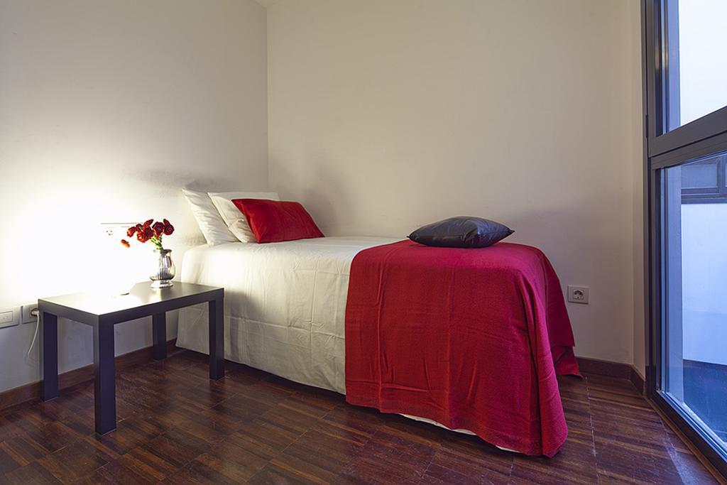 Apartment Barcelona Rentals - Sarria Apartments Near Center Экстерьер фото