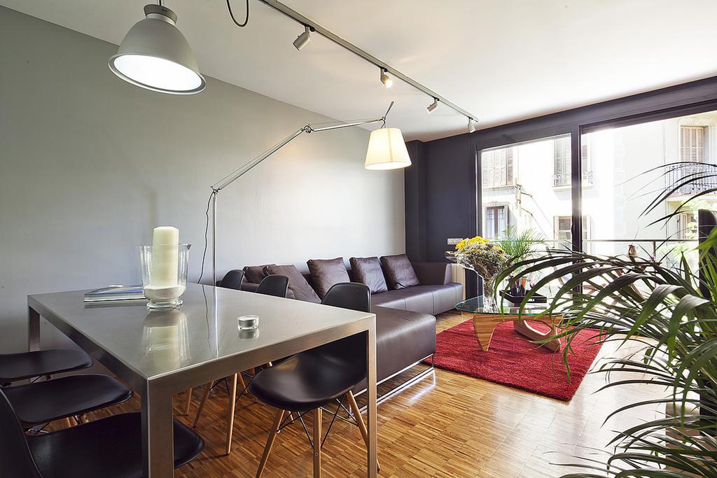 Apartment Barcelona Rentals - Sarria Apartments Near Center Экстерьер фото